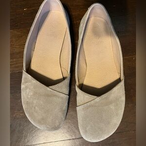 Peony Shapen Barefoot Ballet Flats Beige Suede Size 39